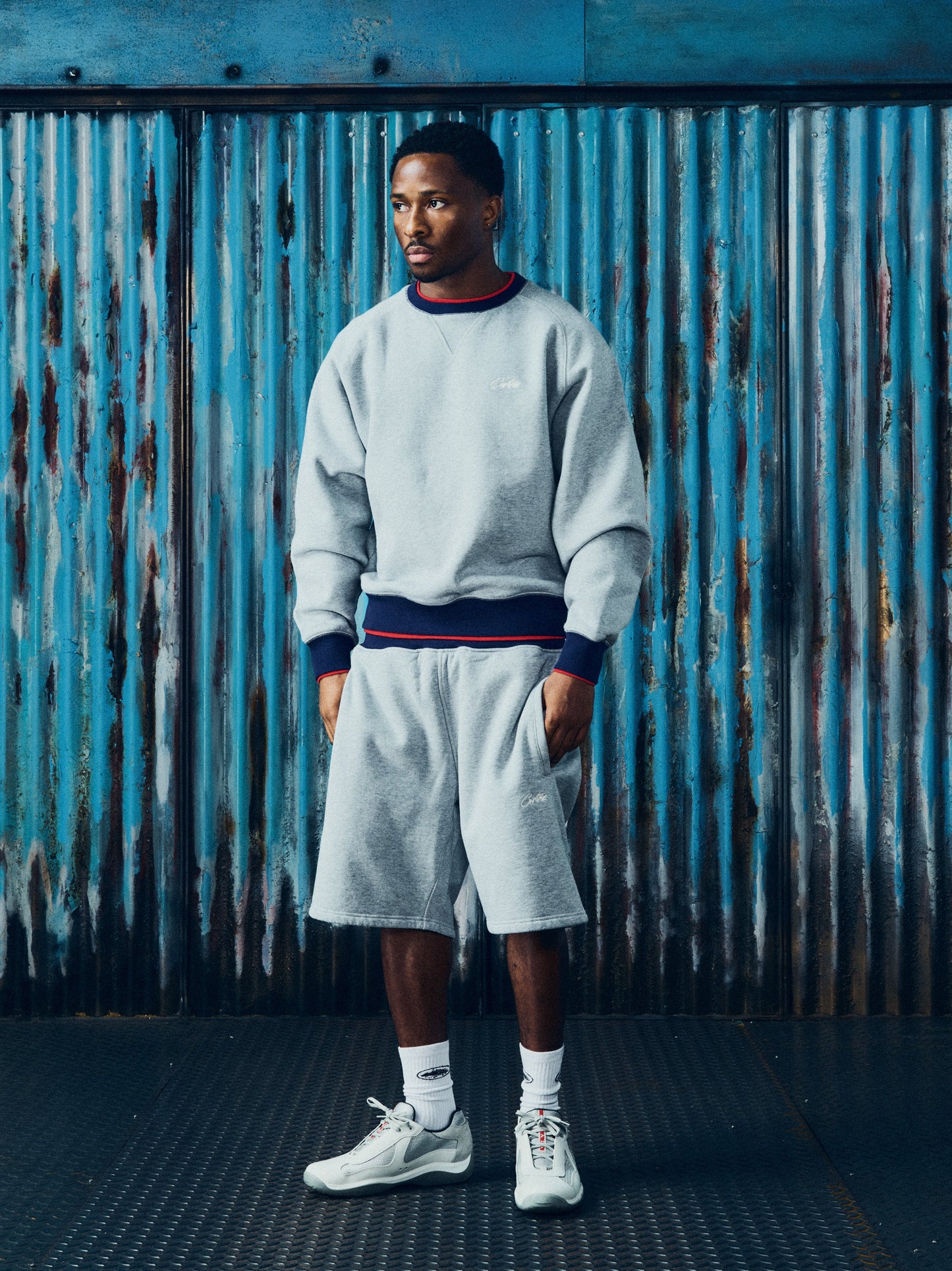 HMP DOUBLE UP SWEATSHORT [HEATHER GREY]